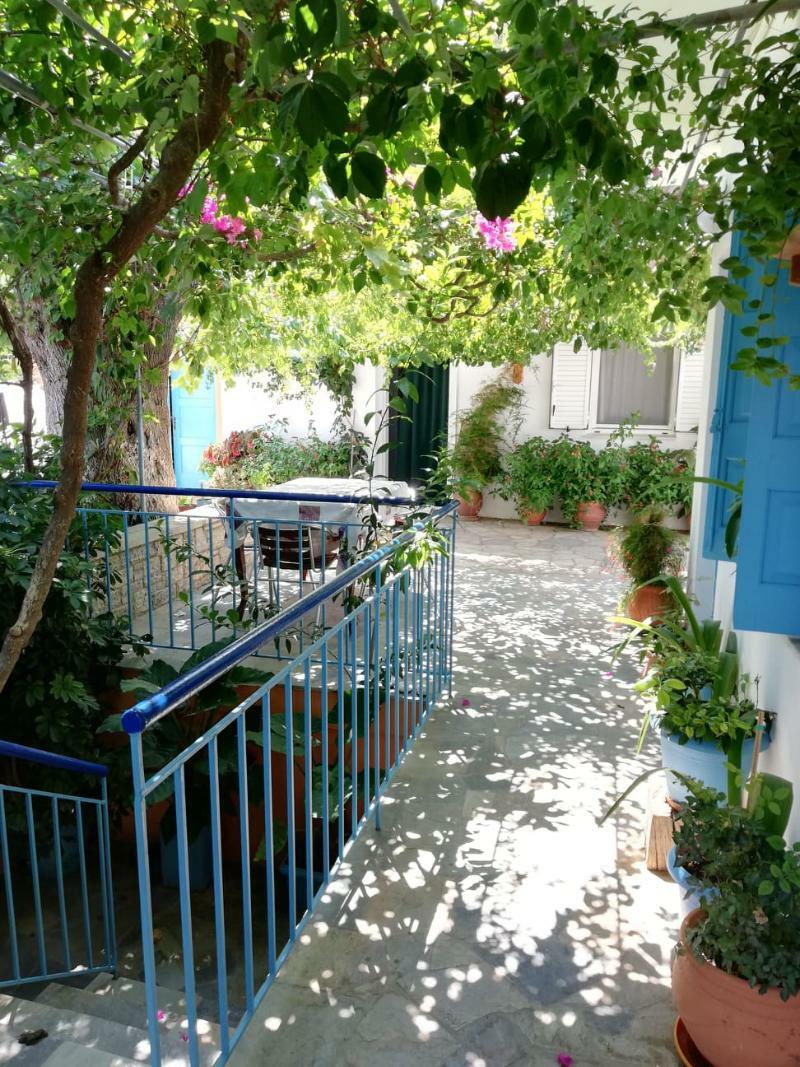 Apartments Jota Votsalakia  Exterior photo
